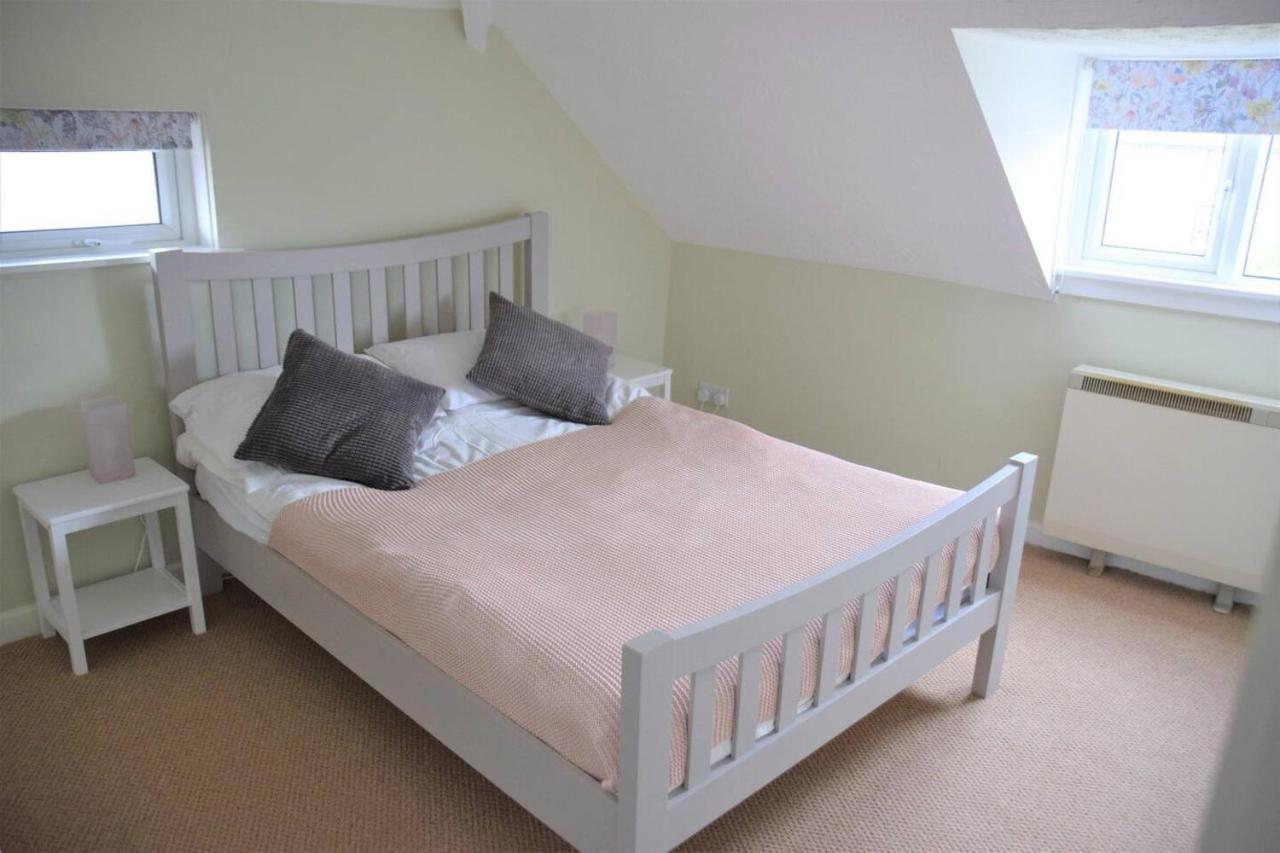 Charming 3-Bed Apartment In Talgarth Powys Brecon Exteriör bild