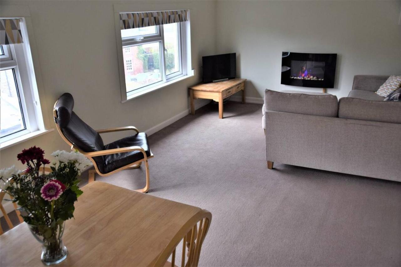 Charming 3-Bed Apartment In Talgarth Powys Brecon Exteriör bild